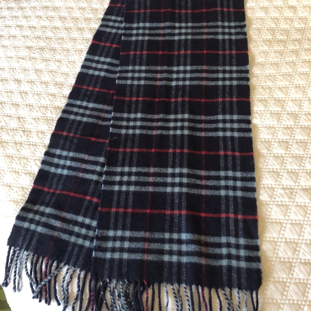 Burberry wool and cashmere scarf